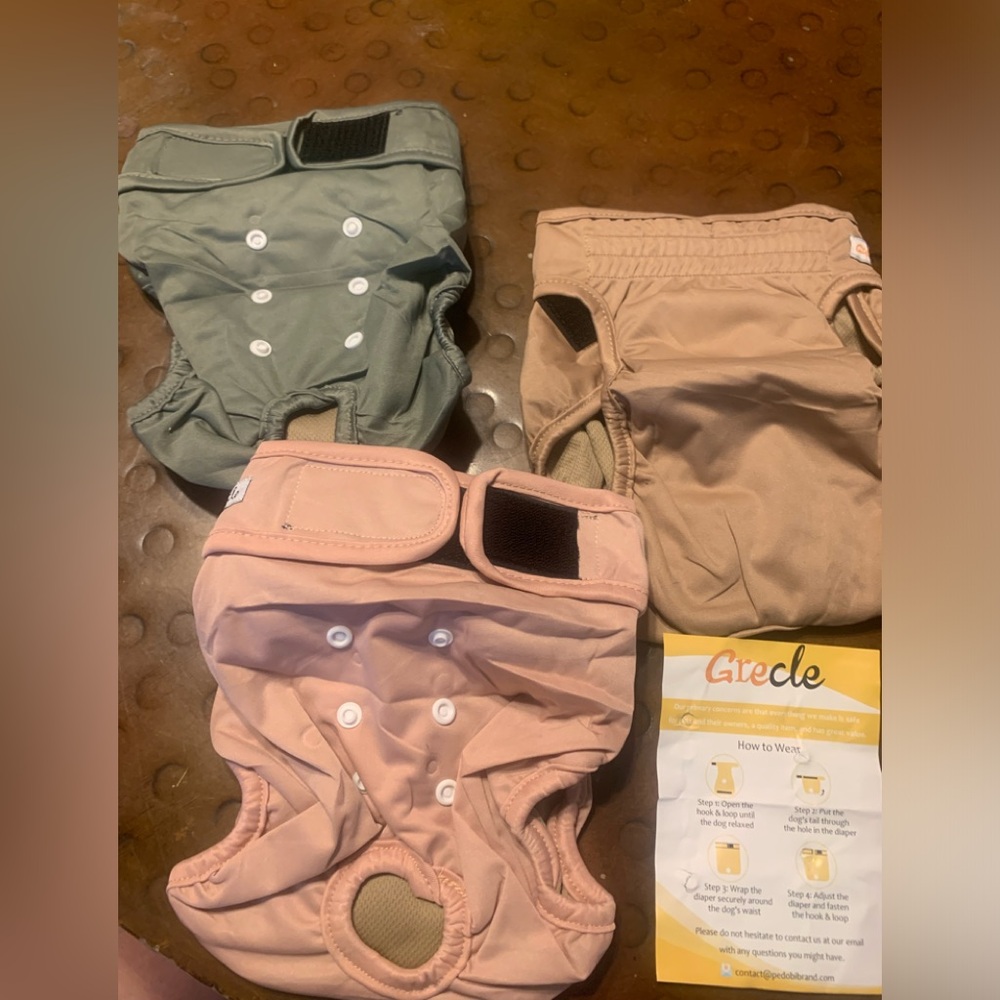 Washable Female Dog Diapers - Premium Reusable Diapers for Doggie in Heat